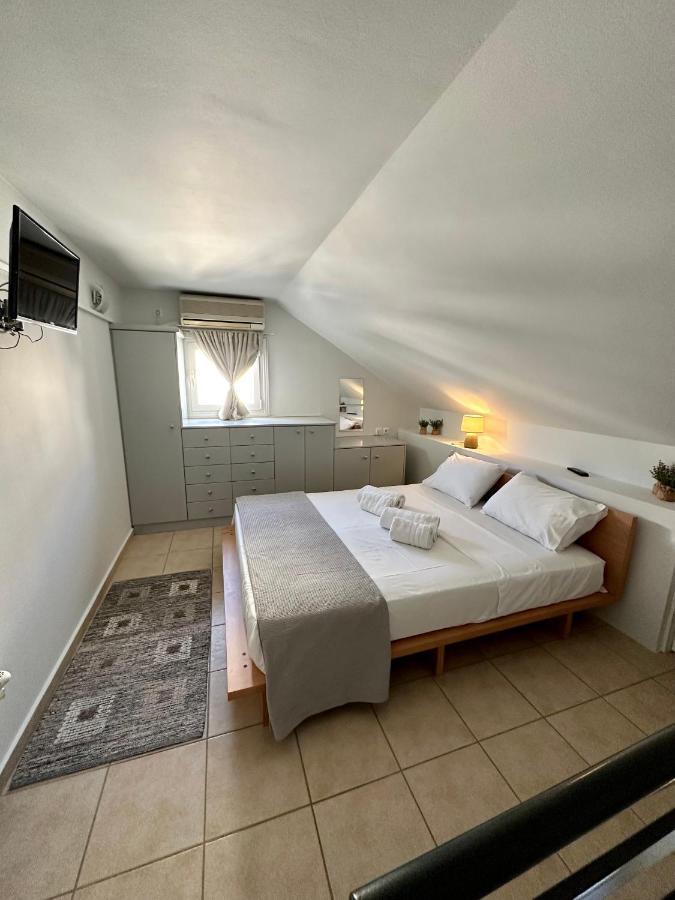 Central Tiny Loft In Argostoli 외부 사진